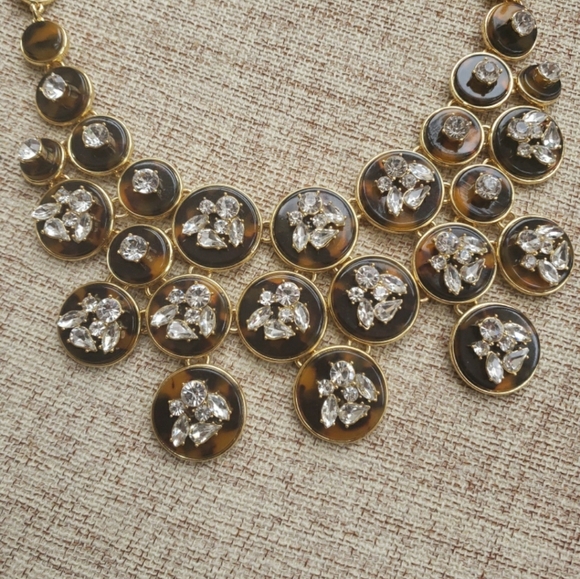 J.Crew Cascading Tortoise Crystal Necklace New NWT - Picture 4 of 6